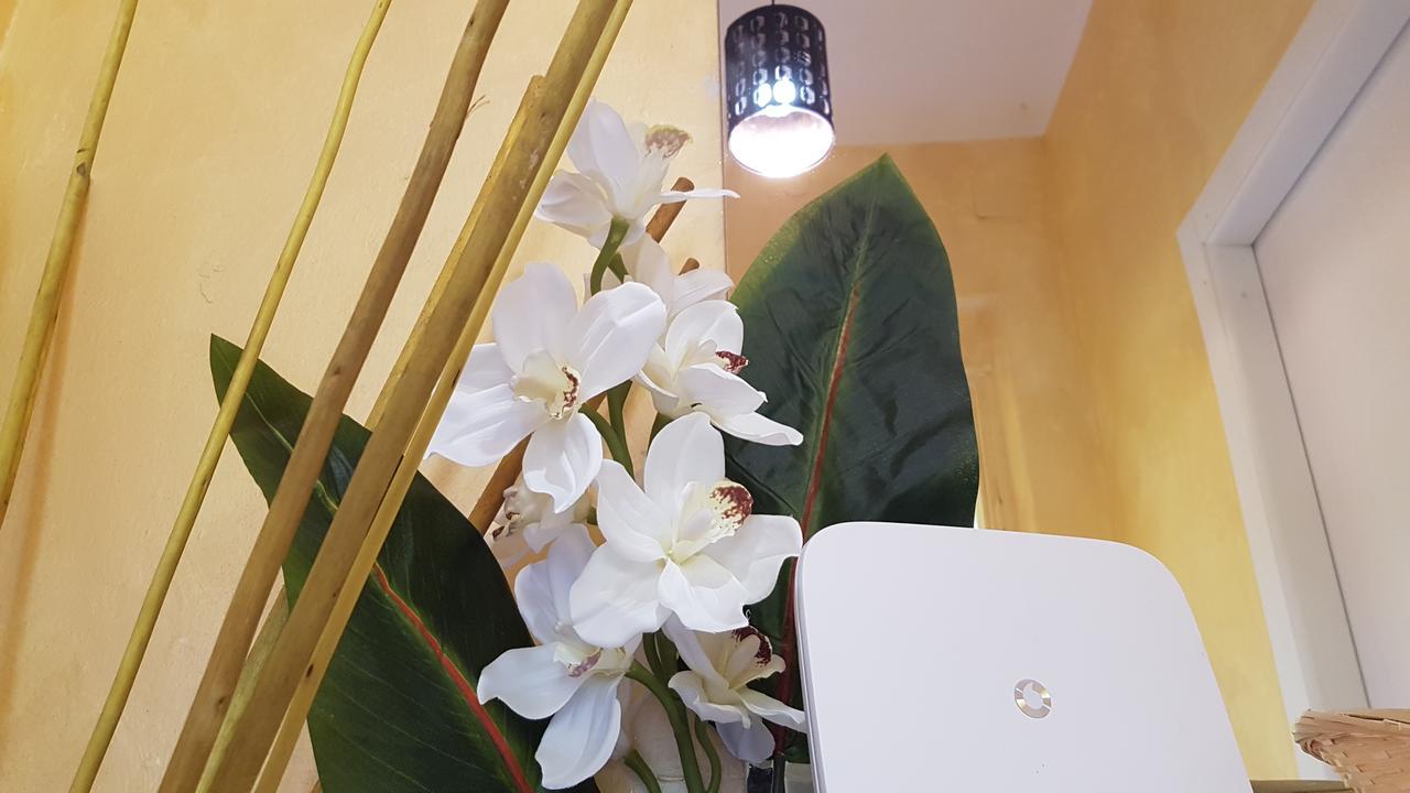 Bed Rho Fiera - Milano Galeazzi Bed & Breakfast Exterior photo