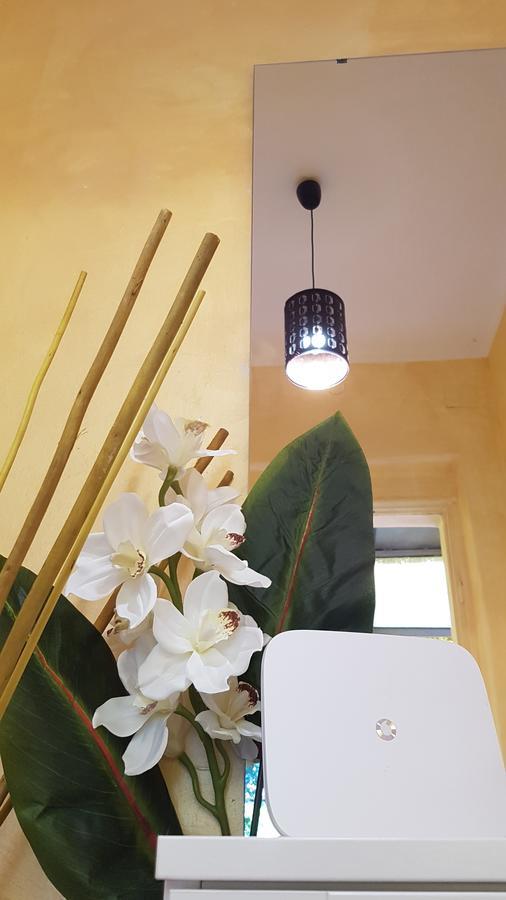 Bed Rho Fiera - Milano Galeazzi Bed & Breakfast Exterior photo